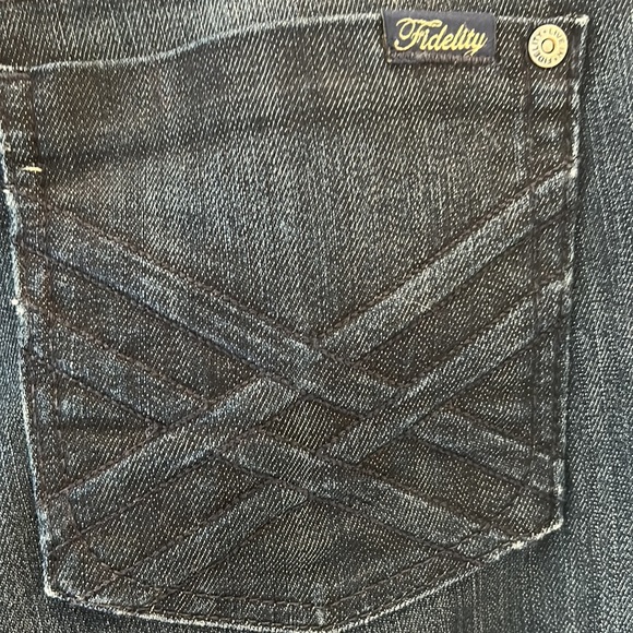 Fidelity Flare Jean - Picture 4 of 9